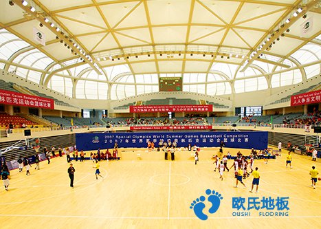 什么是企口硬木地板 專(zhuān)業(yè)運(yùn)動(dòng)木地板廠家