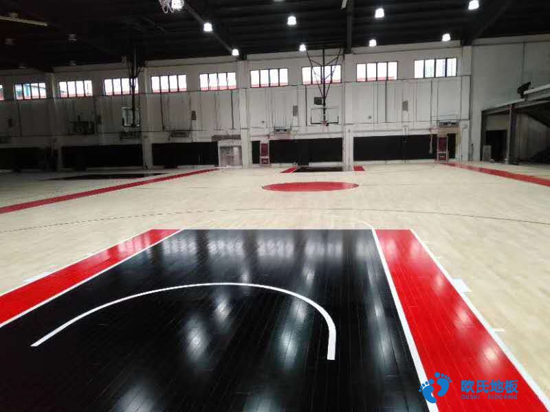 楓木一級籃球木地板，22厚雙層龍骨結(jié)構(gòu)運動木地板