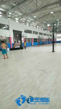 學校籃球場木地板技術要求