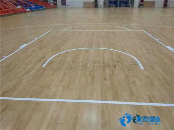 運(yùn)動(dòng)木地板施工價(jià)格