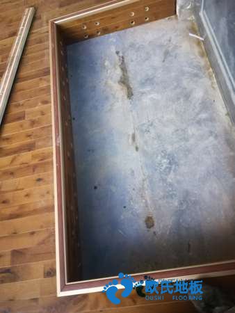 單龍骨運動體育地板保養