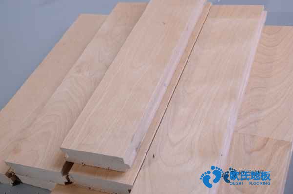 體育場(chǎng)館木地板價(jià)格多少