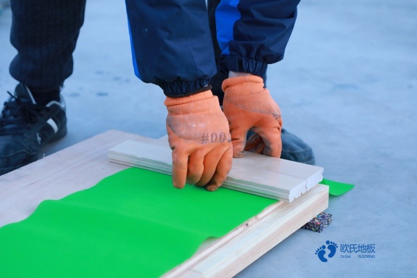 較好的體育運(yùn)動木地板基層做法