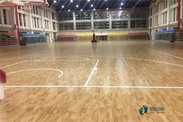 較好的籃球運(yùn)動(dòng)木地板加工流程