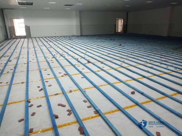 用什么運(yùn)動(dòng)木地板減震