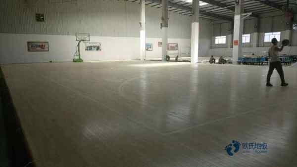 較好的體育運動木地板的優勢