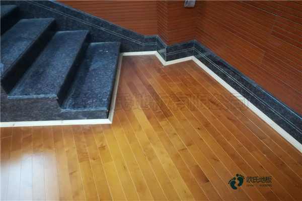 較好的籃球運(yùn)動木地板龍骨間距規(guī)范