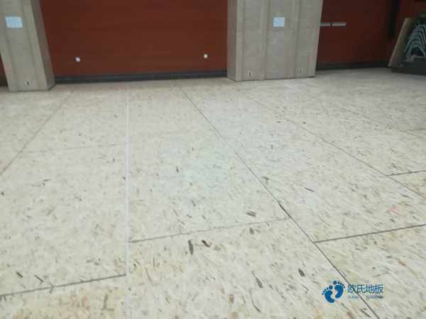 較好的籃球運(yùn)動木地板龍骨間距規(guī)范