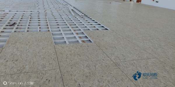 運(yùn)動(dòng)場(chǎng)木地板價(jià)格多少錢3