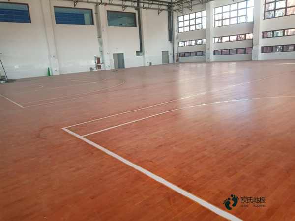 籃球體育木地板施工費(fèi)用2