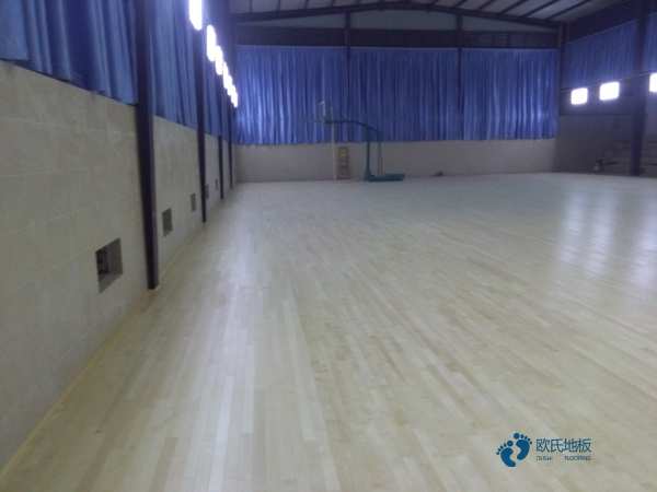 體育場(chǎng)地木地板哪家性?xún)r(jià)比高2