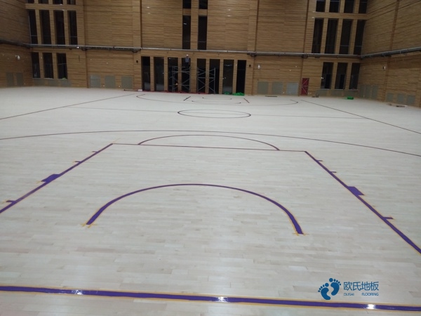 防水體育場(chǎng)木地板的排名1