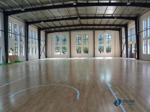 實(shí)木體育館地板生產(chǎn)基地