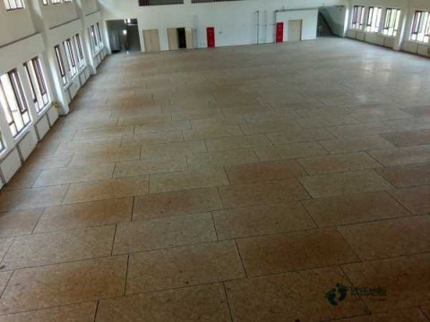 購(gòu)買籃球體育地板哪個(gè)牌子較好