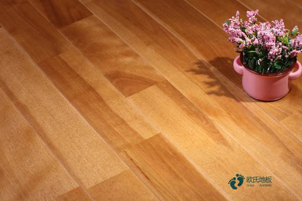 學?；@球地板耐磨性1