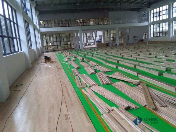 定做運(yùn)動體育地板哪個(gè)牌子好2