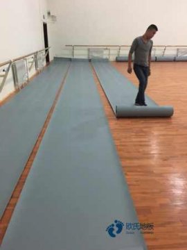 購(gòu)買(mǎi)運(yùn)動(dòng)場(chǎng)地板品牌哪個(gè)好