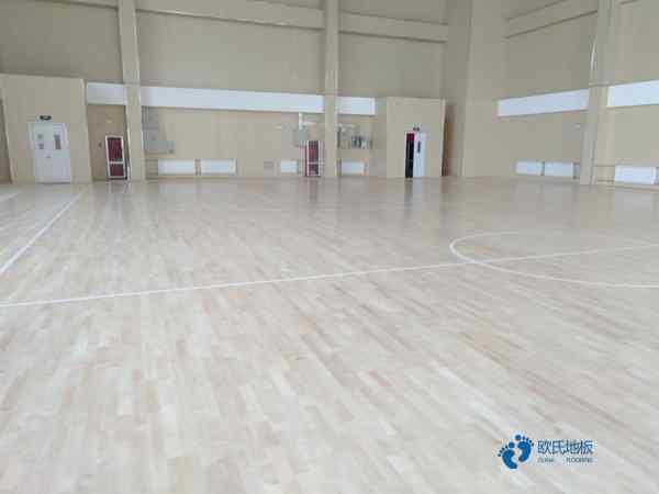 耐用運(yùn)動體育木地板排行3